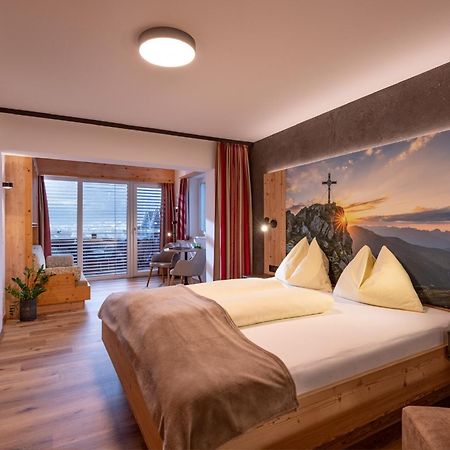 Das Sonnleiten Ski- Und Motorradhotel Bruck Im Zillertal Bruck am Ziller Exteriör bild