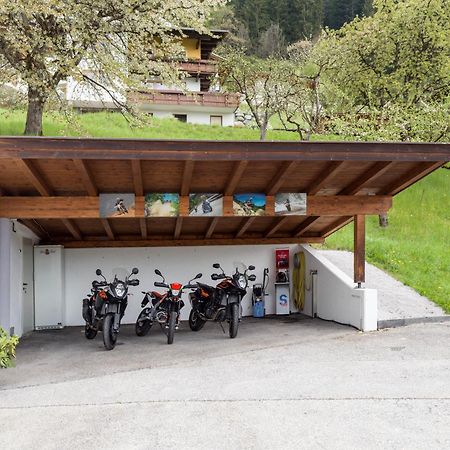 Das Sonnleiten Ski- Und Motorradhotel Bruck Im Zillertal Bruck am Ziller Exteriör bild