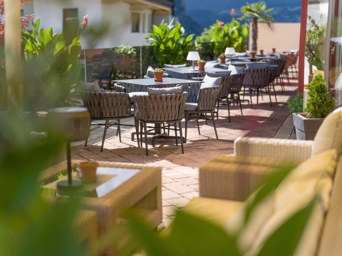Das Sonnleiten Ski- Und Motorradhotel Bruck Im Zillertal Bruck am Ziller Exteriör bild
