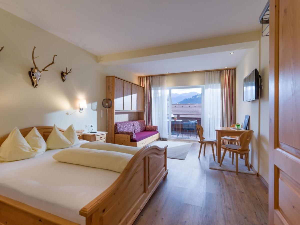 Das Sonnleiten Ski- Und Motorradhotel Bruck Im Zillertal Bruck am Ziller Exteriör bild