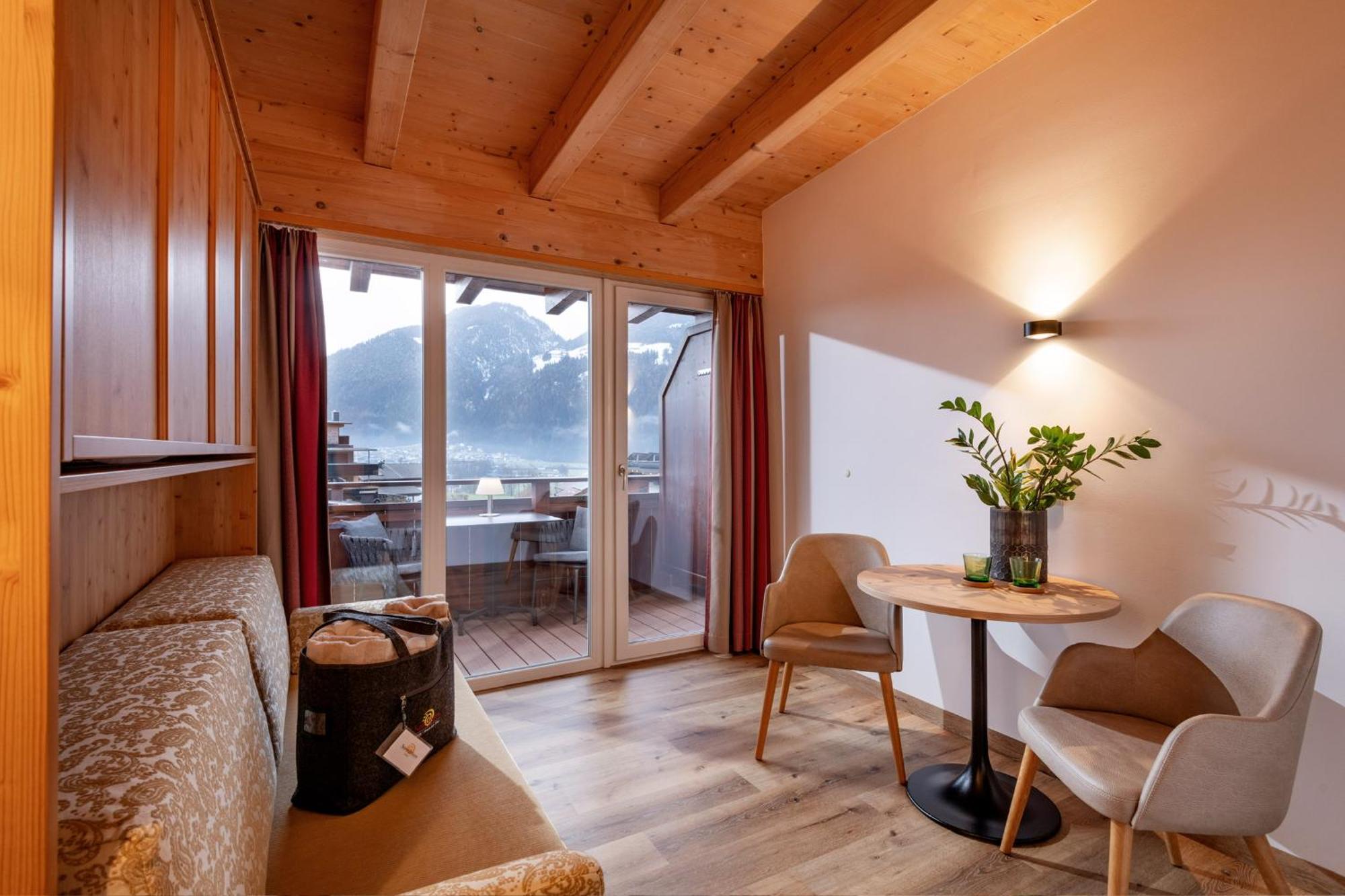 Das Sonnleiten Ski- Und Motorradhotel Bruck Im Zillertal Bruck am Ziller Exteriör bild