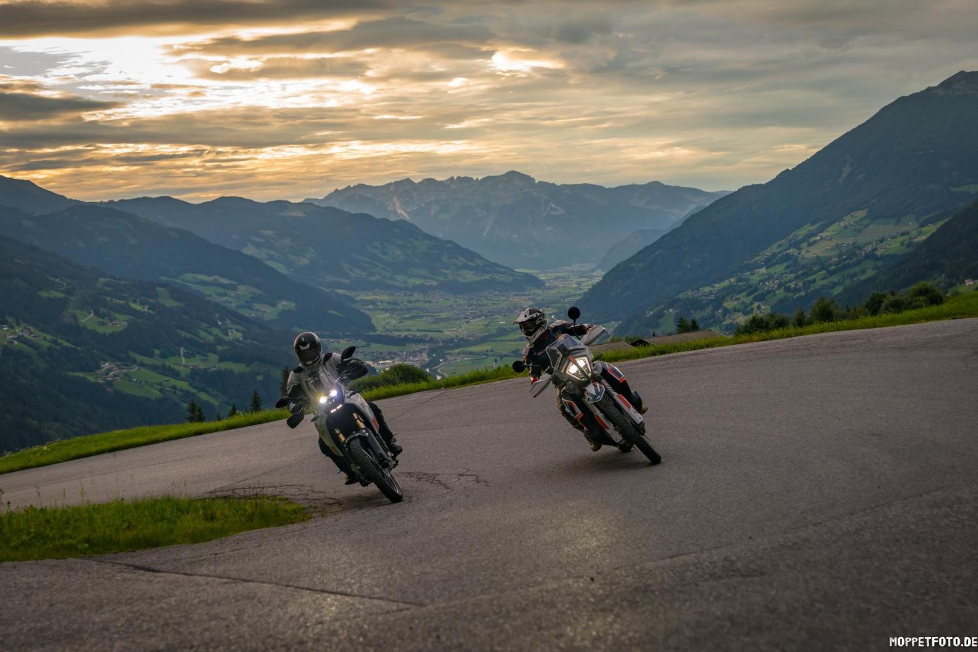 Das Sonnleiten Ski- Und Motorradhotel Bruck Im Zillertal Bruck am Ziller Exteriör bild