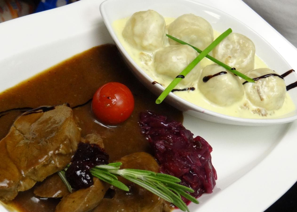 Das Sonnleiten Ski- Und Motorradhotel Bruck Im Zillertal Bruck am Ziller Exteriör bild